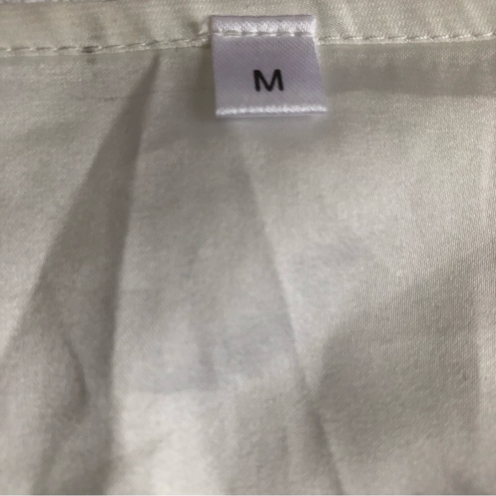 Patterned Open Front Robe Size Medium - image 4